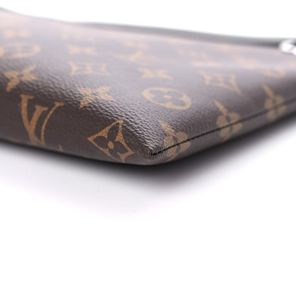 Louis Vuitton Monogram Discovery Pochette GM 9 of 9