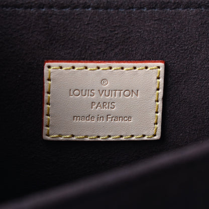 Louis Vuitton Monogram Pochette Metis 6 of 8