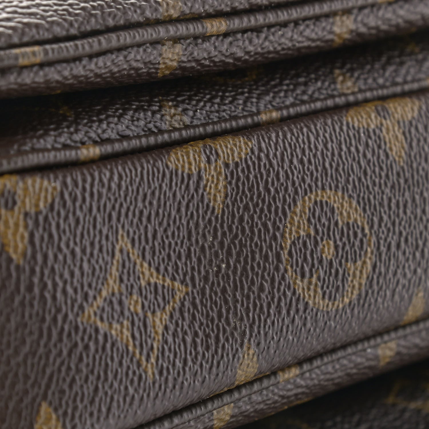 Louis Vuitton Monogram Pochette Metis 4 of 7