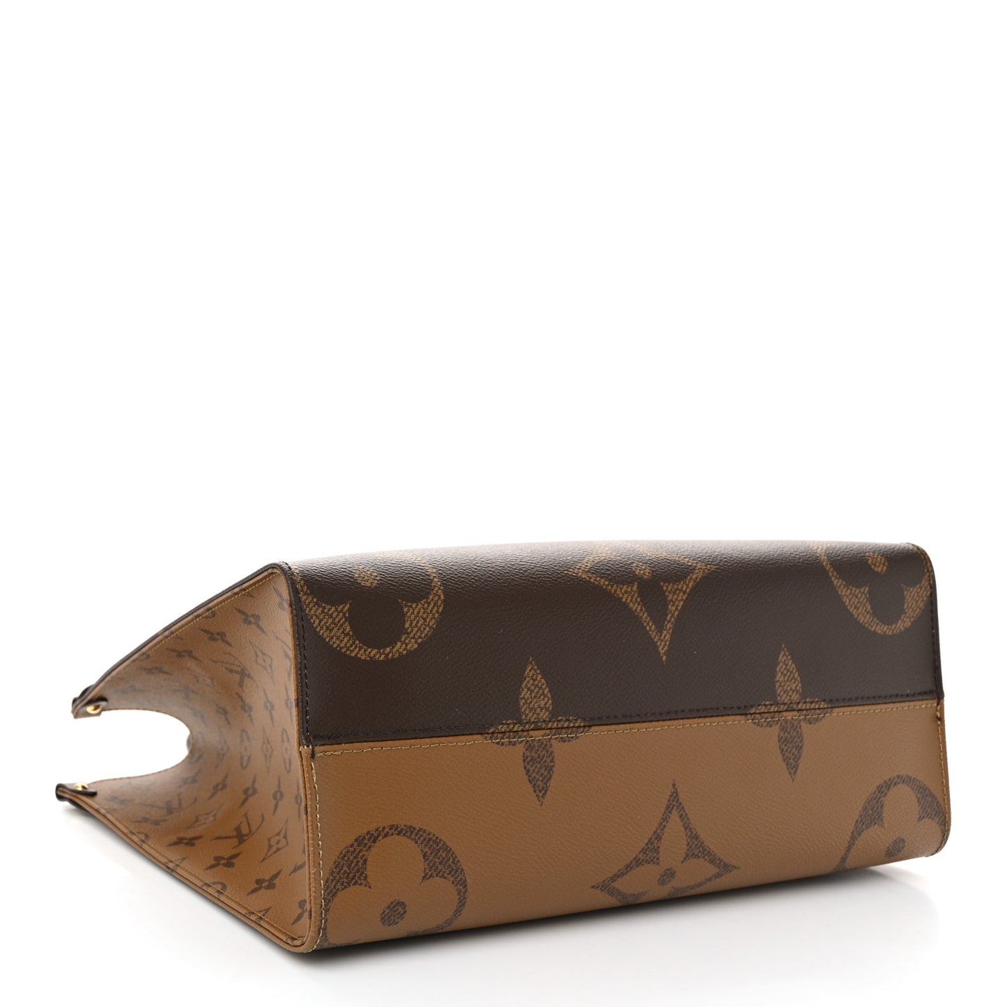 Reverse Monogram Giant Onthego MM