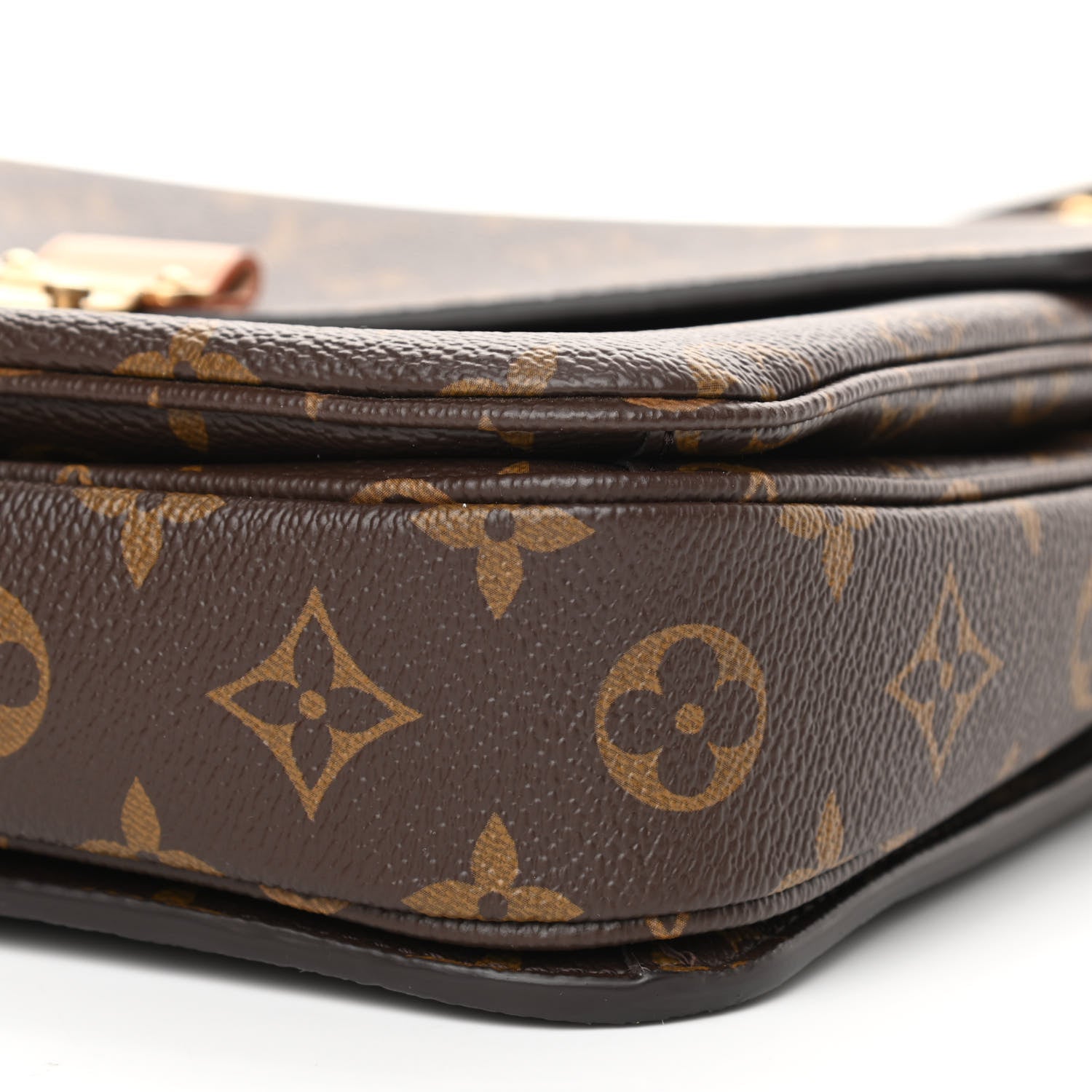 Louis Vuitton Monogram Pochette Metis 9 of 9