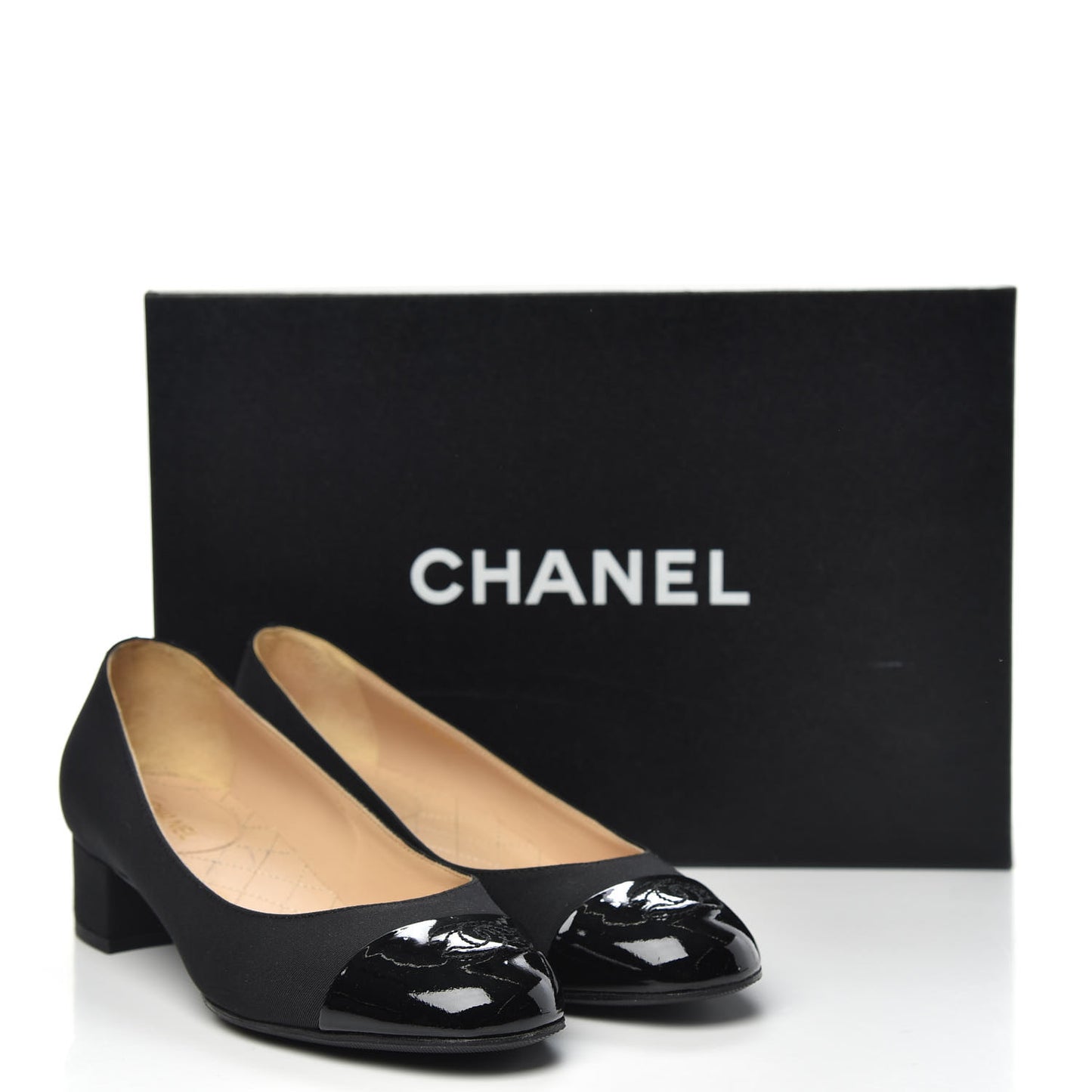 Grosgrain Patent Calfskin CC Cap Toe Pumps 37.5 Black