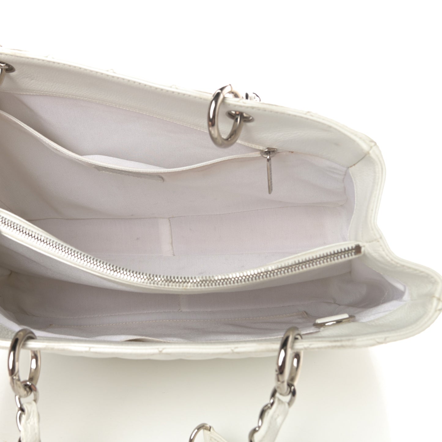 Caviar Quilted Grand Shopping Tote GST White