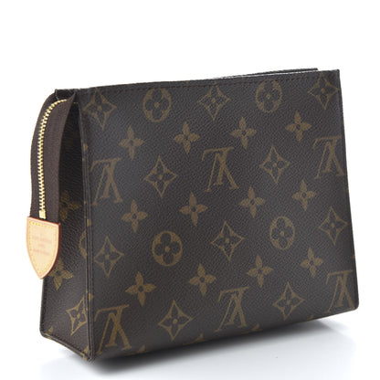 Louis Vuitton Monogram Toiletry Pouch 19 3 of 9