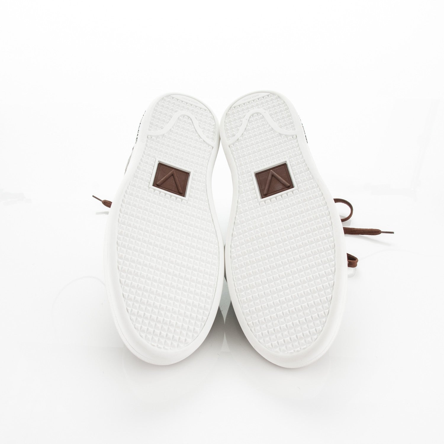 Louis Vuitton Calfskin Crocodile Embossed Frontrow Sneakers 7.5 Brown 5 of 8