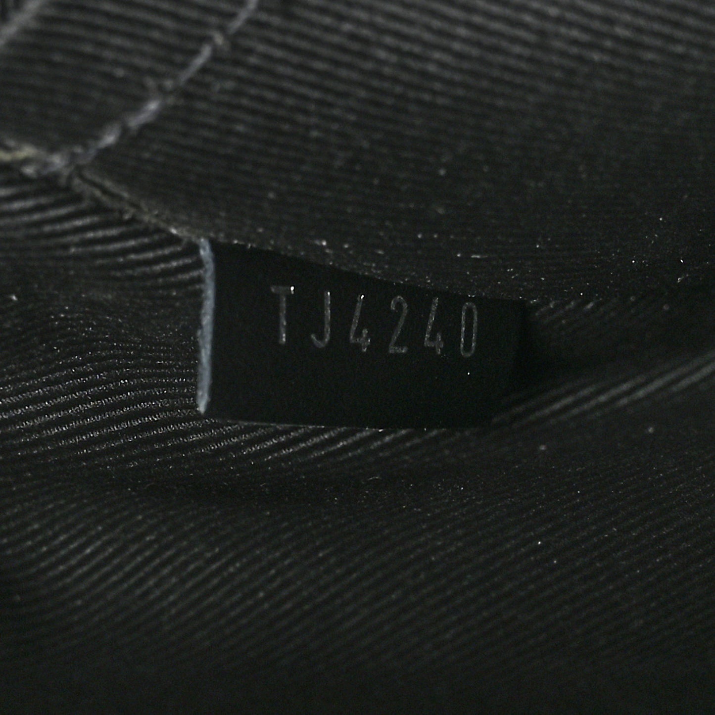 Reverse Monogram Eclipse Trio Messenger