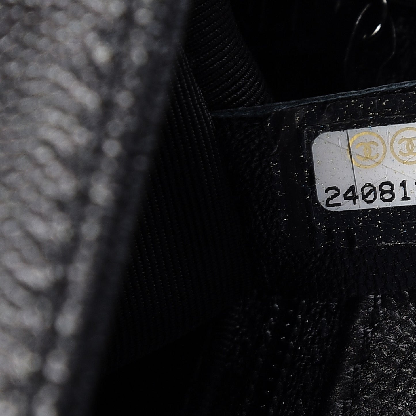 Caviar Quilted New Medium Boy Flap So Black