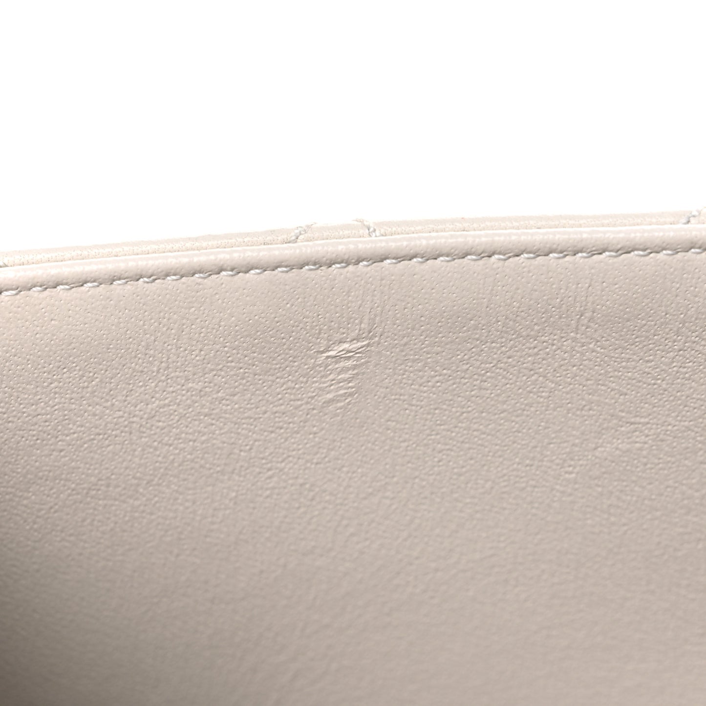 Sheepskin Quilted Mini Beauty Lock Flap White