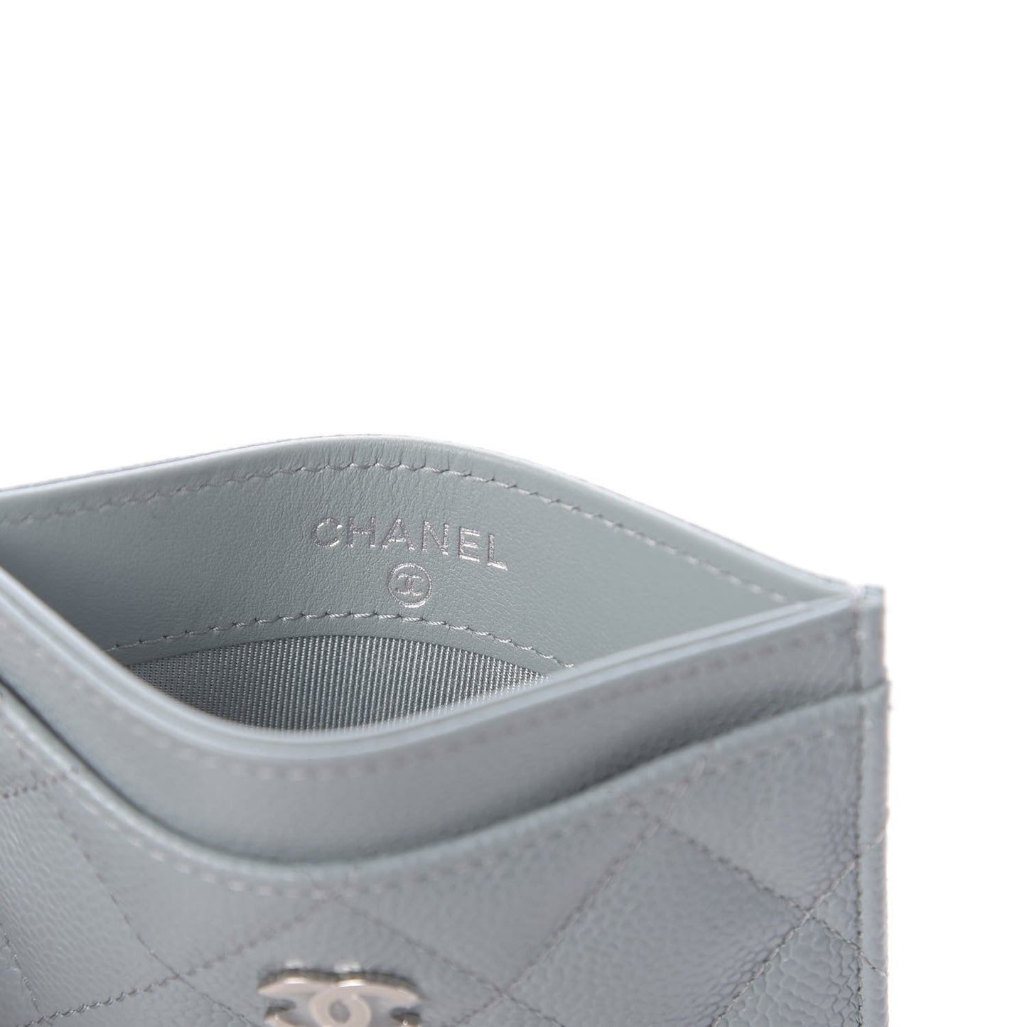 Caviar Quilted Card Holder Light Blue
