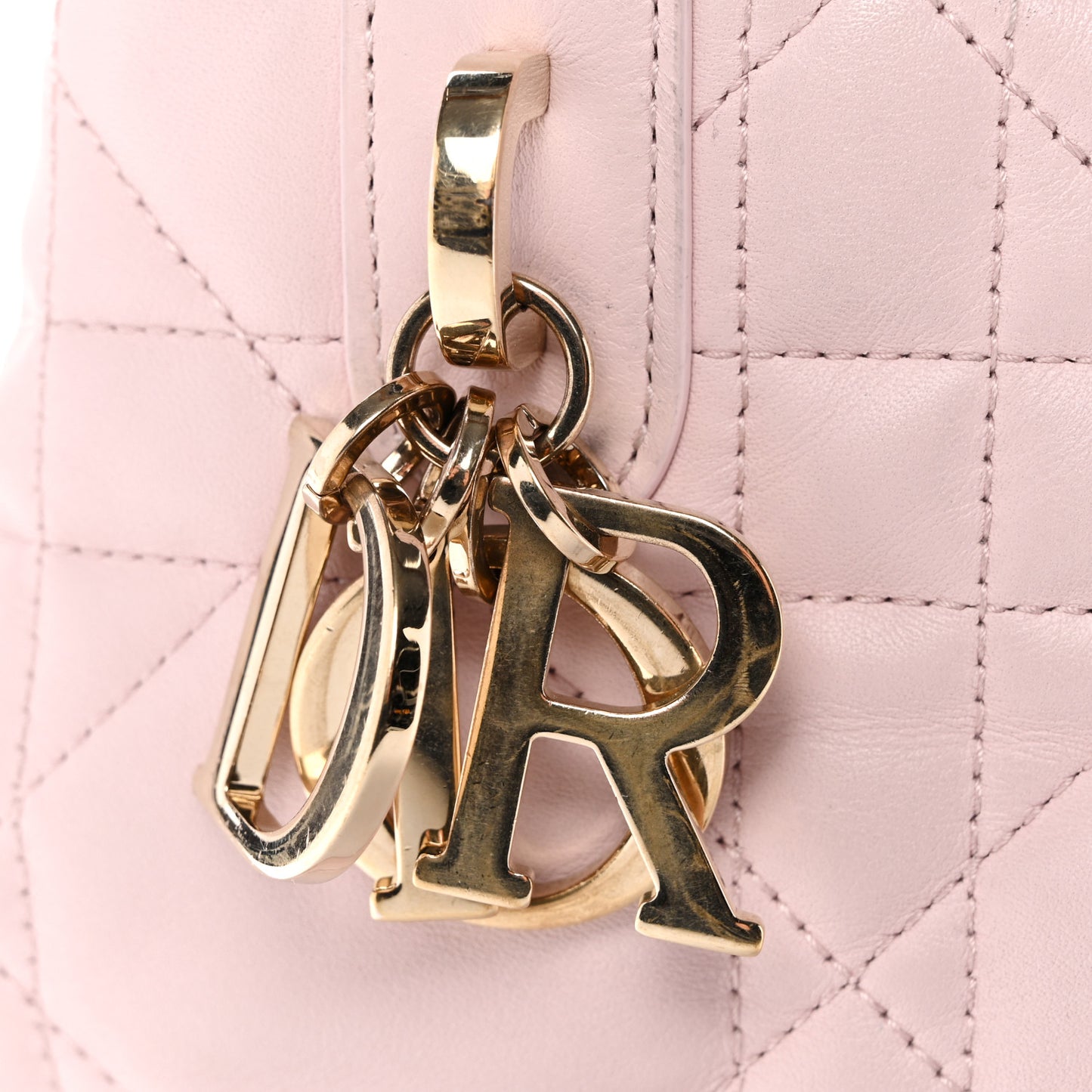 Calfskin Macrocannage Medium Toujours Powder Pink