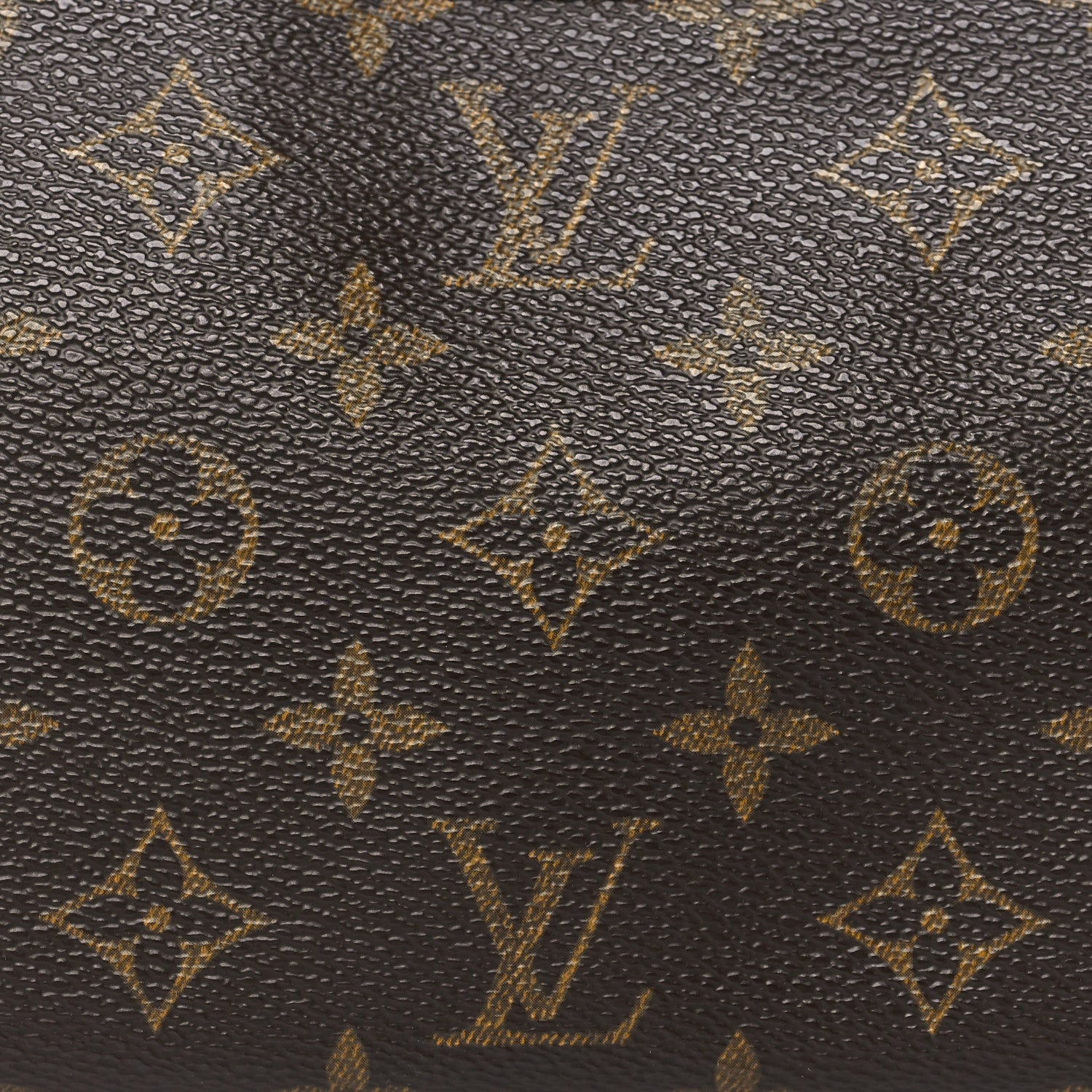 Louis Vuitton Monogram Trotteur 7 of 10