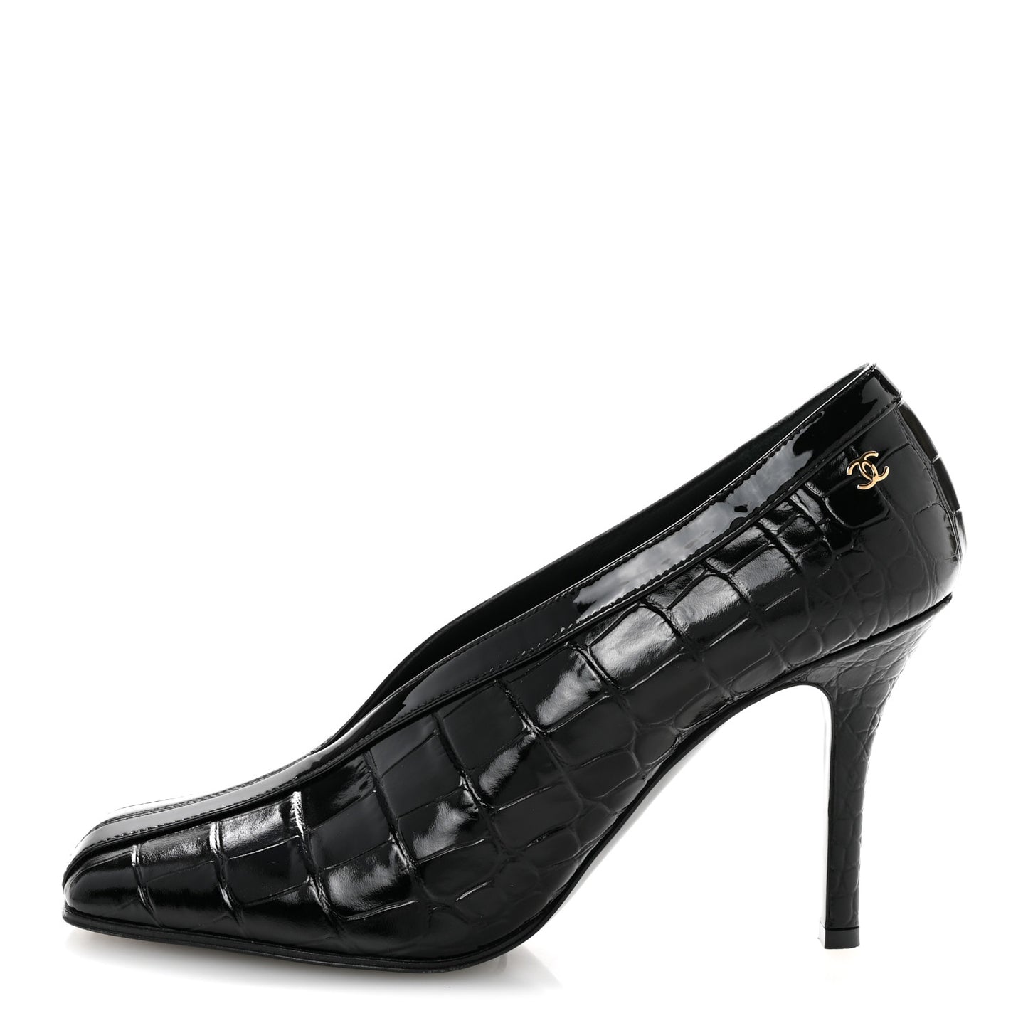 Crocodile Embossed Patent Calfskin Pumps 38 Black