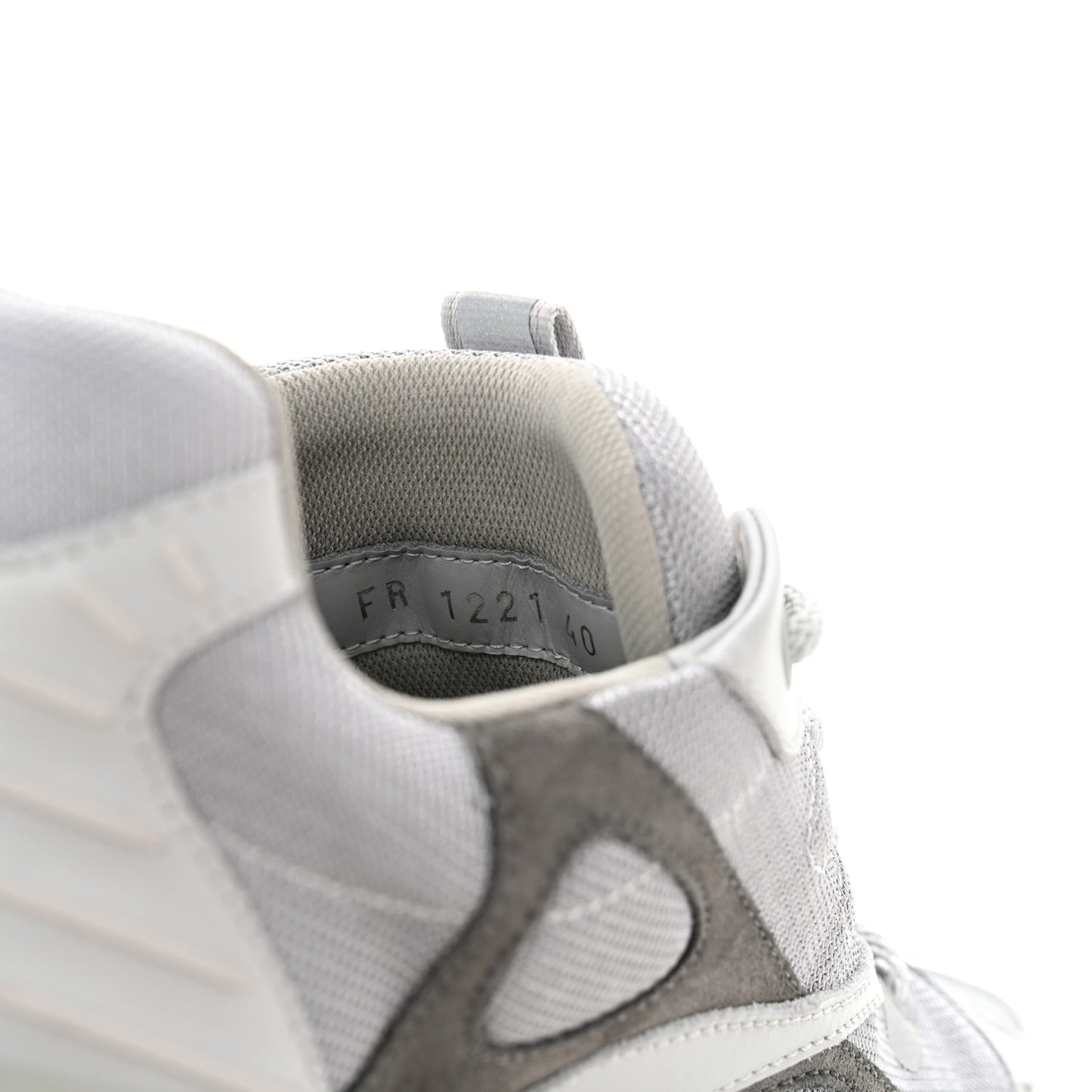 Calfskin Giv 1 Runner Sneakers 40 Grey