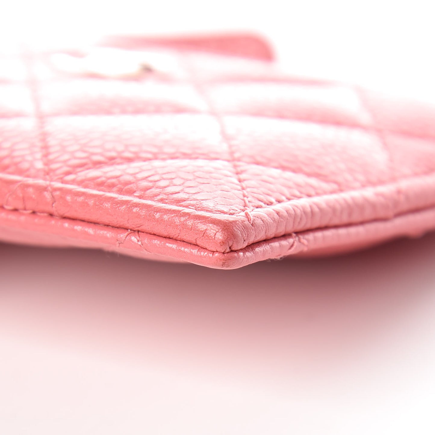Caviar Quilted CC Zip Card Holder Pink