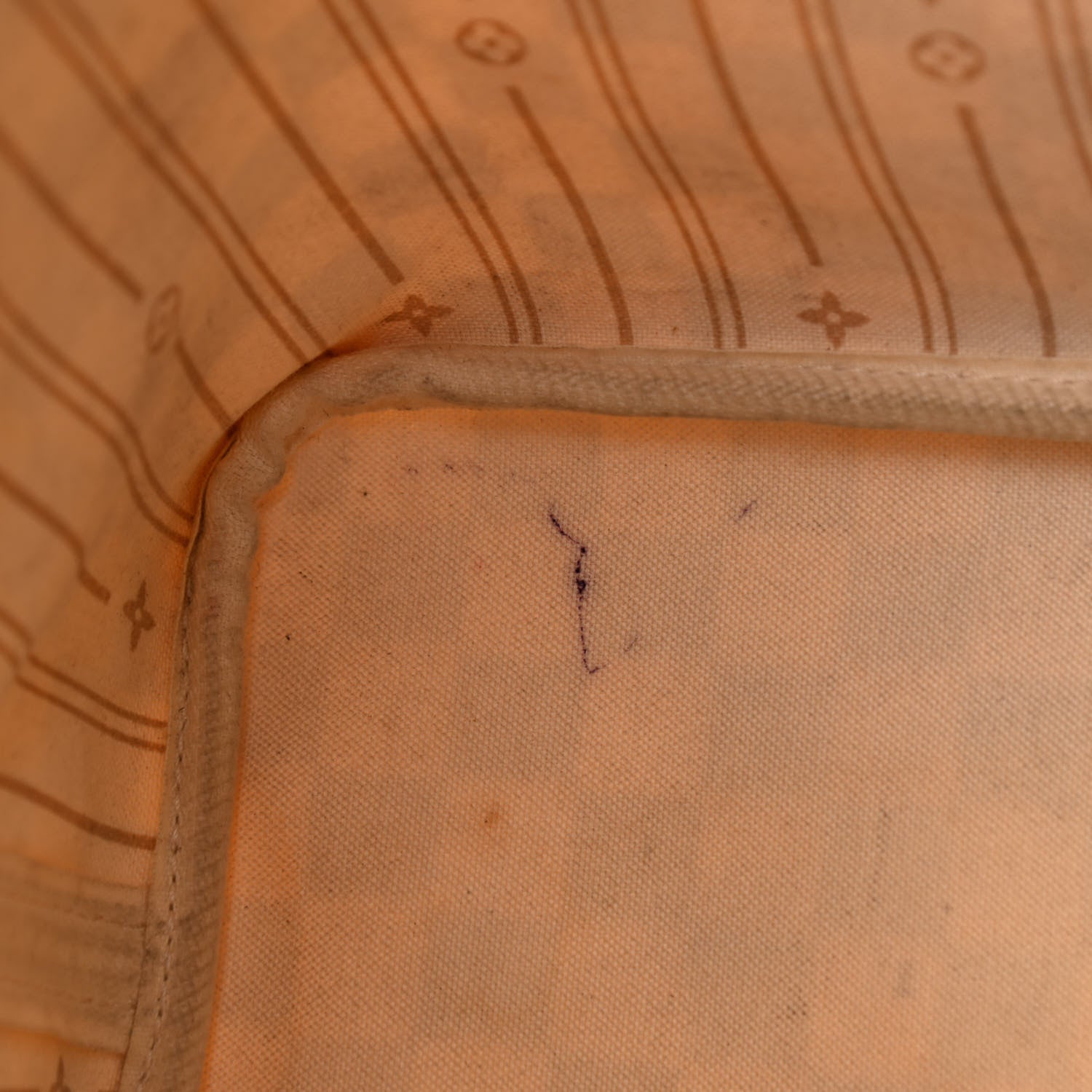 Louis Vuitton Damier Azur Neverfull MM 8 of 20