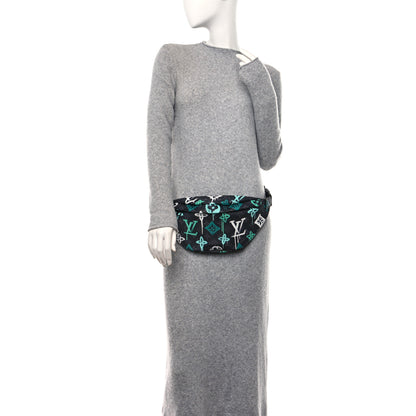 Louis Vuitton Monogram Eclipse LV Graffiti Discovery Bumbag Green Lights 2 of 9