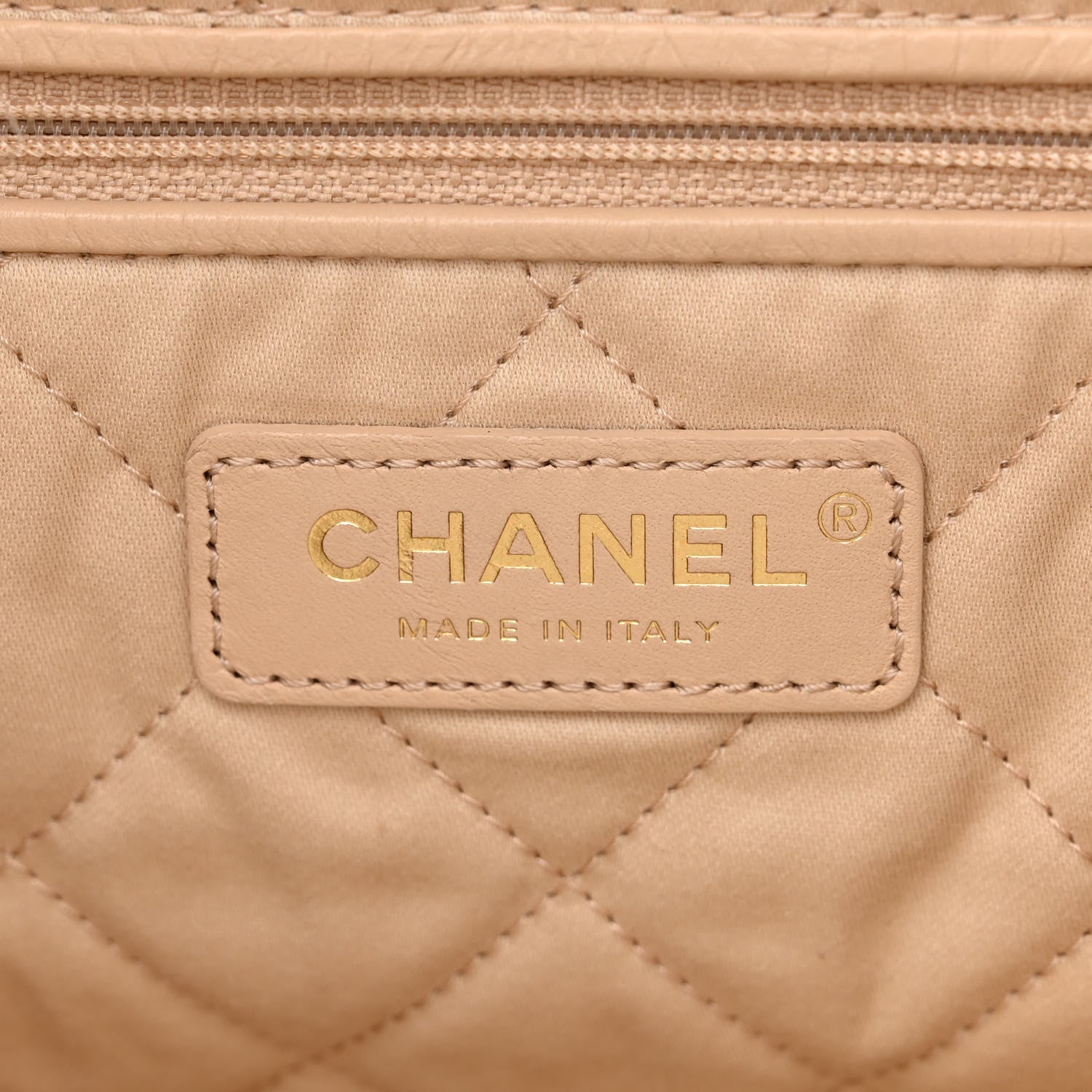 Chanel Shiny Calfskin Quilted Small Chanel 22 White 9 of 13