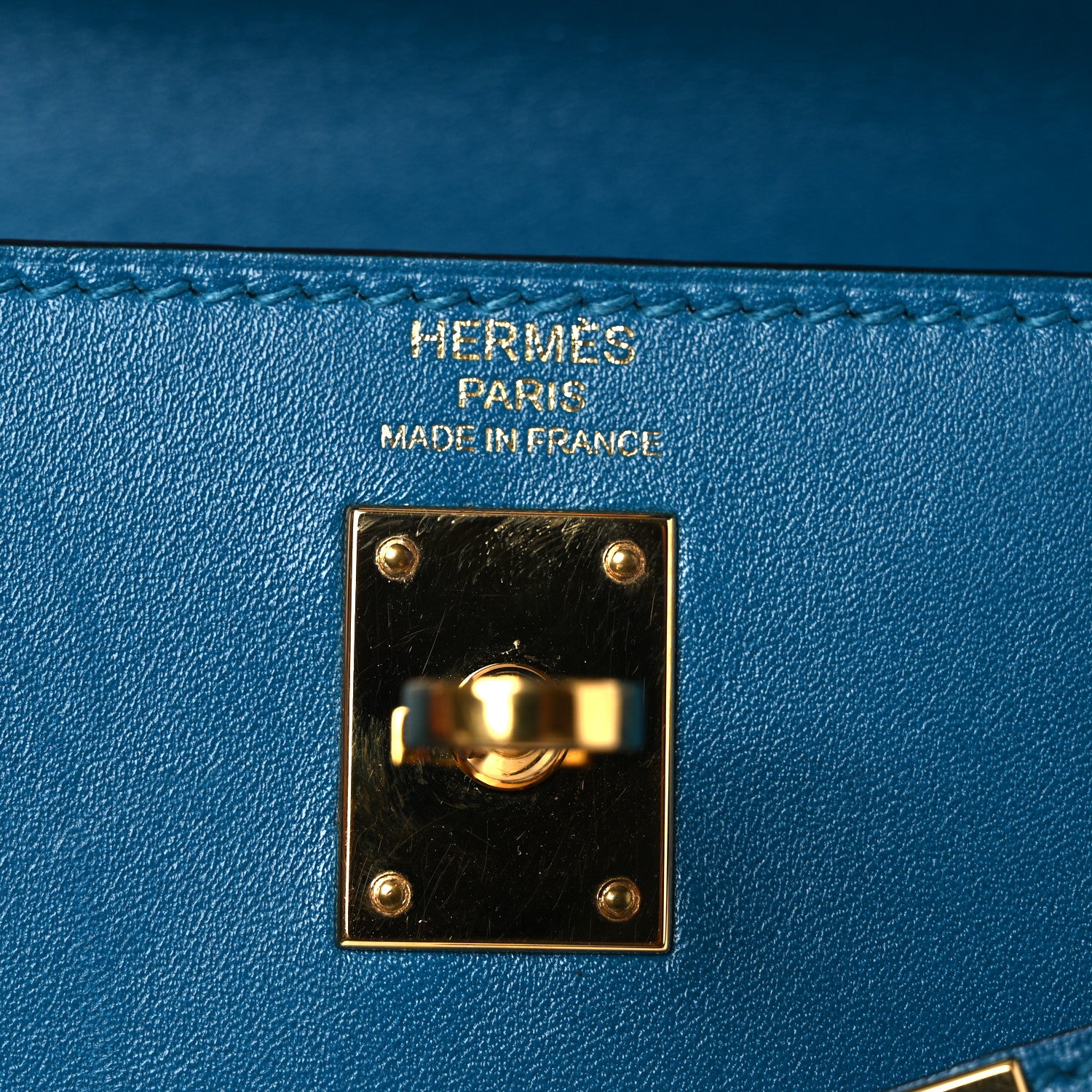HERMES エルメス 1258⬜︎ ネイビーボックス ケリー25 ブルーボックス Hermes Box Kelly Sellier 25 Bleu Izmir 1834308 – FASHIONPHILE