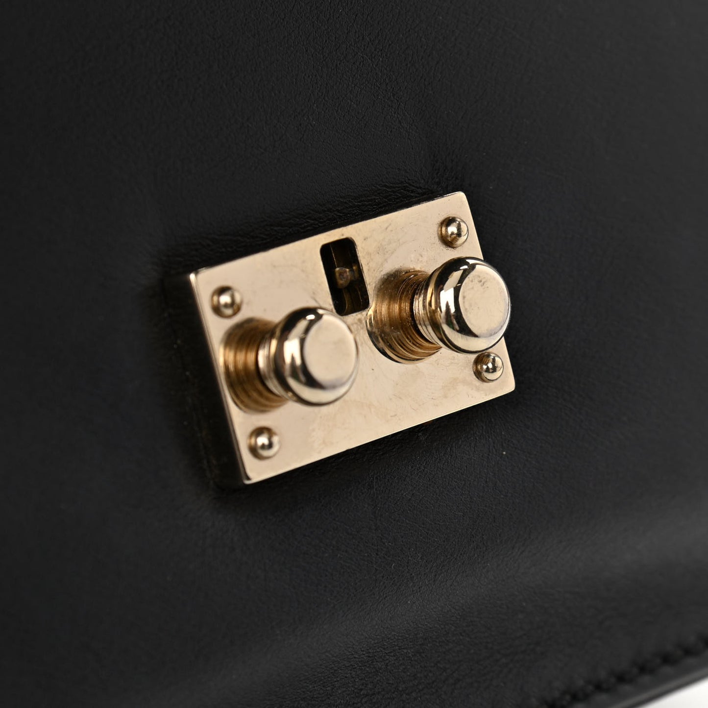Vitello Small Glam Lock Rockstud Flap Black