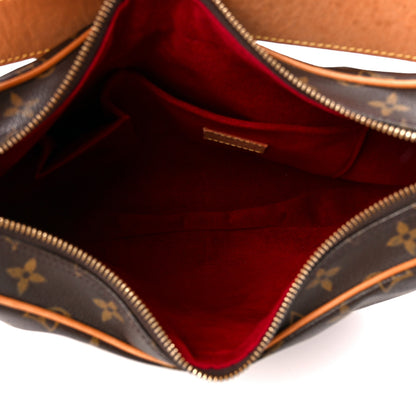 Louis Vuitton Monogram Croissant GM 5 of 10