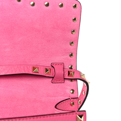 Valentino Garavani Pebbled Calfskin Medium Rockstud Flip Lock Crossbody Bag Feminine Pink 10 of 12
