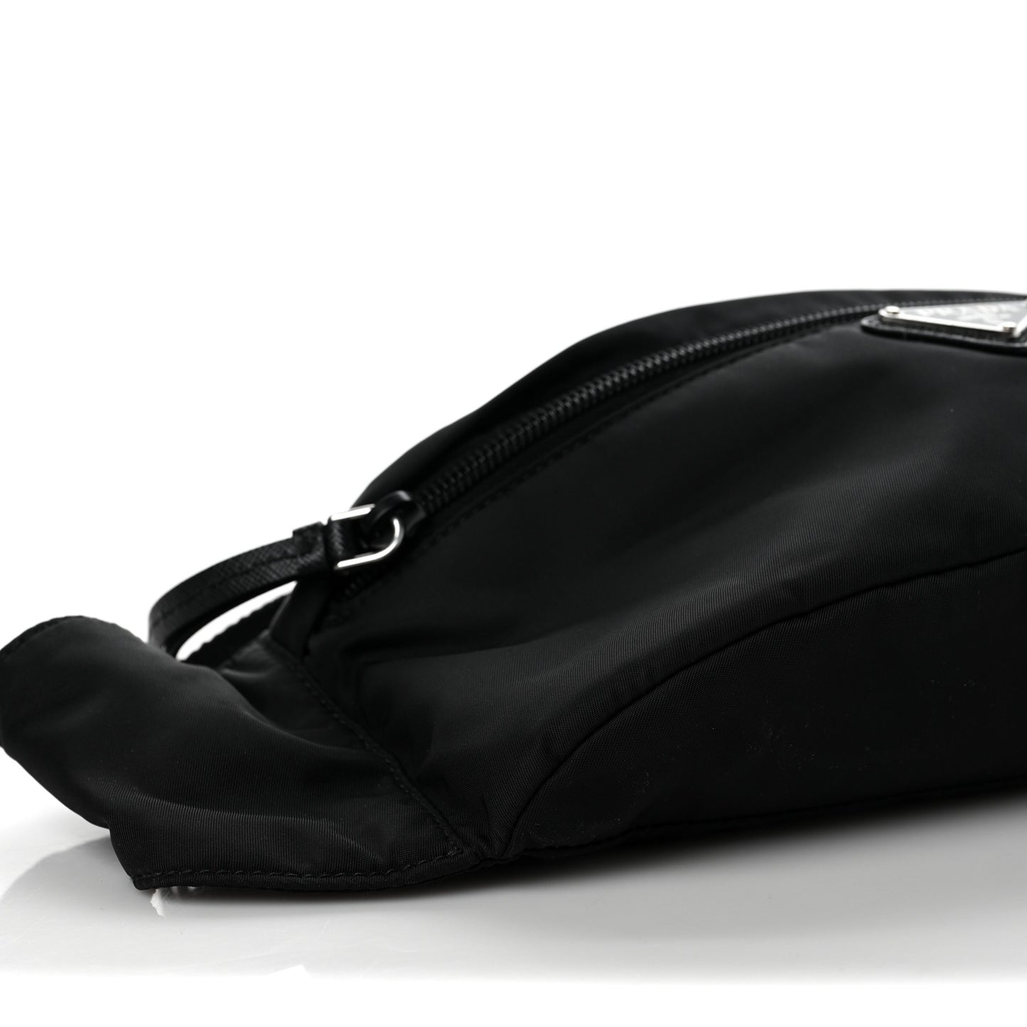 Tessuto Nylon Montagna Belt Bag Black