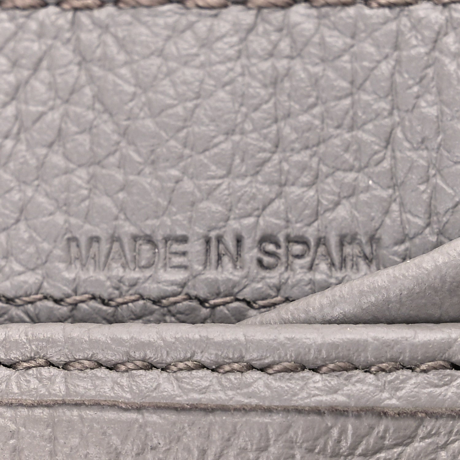 Chloe Grained Calfskin Marcie Square Wallet Cashmere Grey 8 of 10