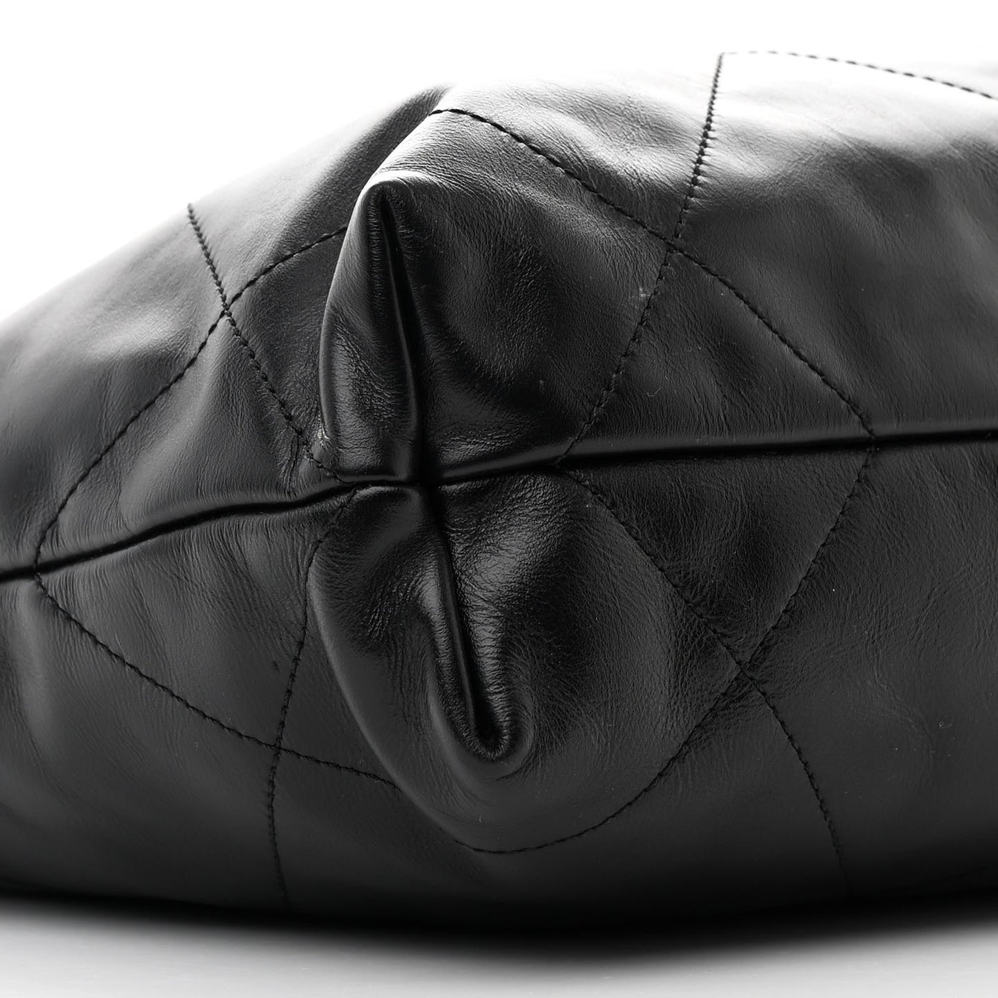 Shiny Calfskin Quilted Small Chanel 22 Black