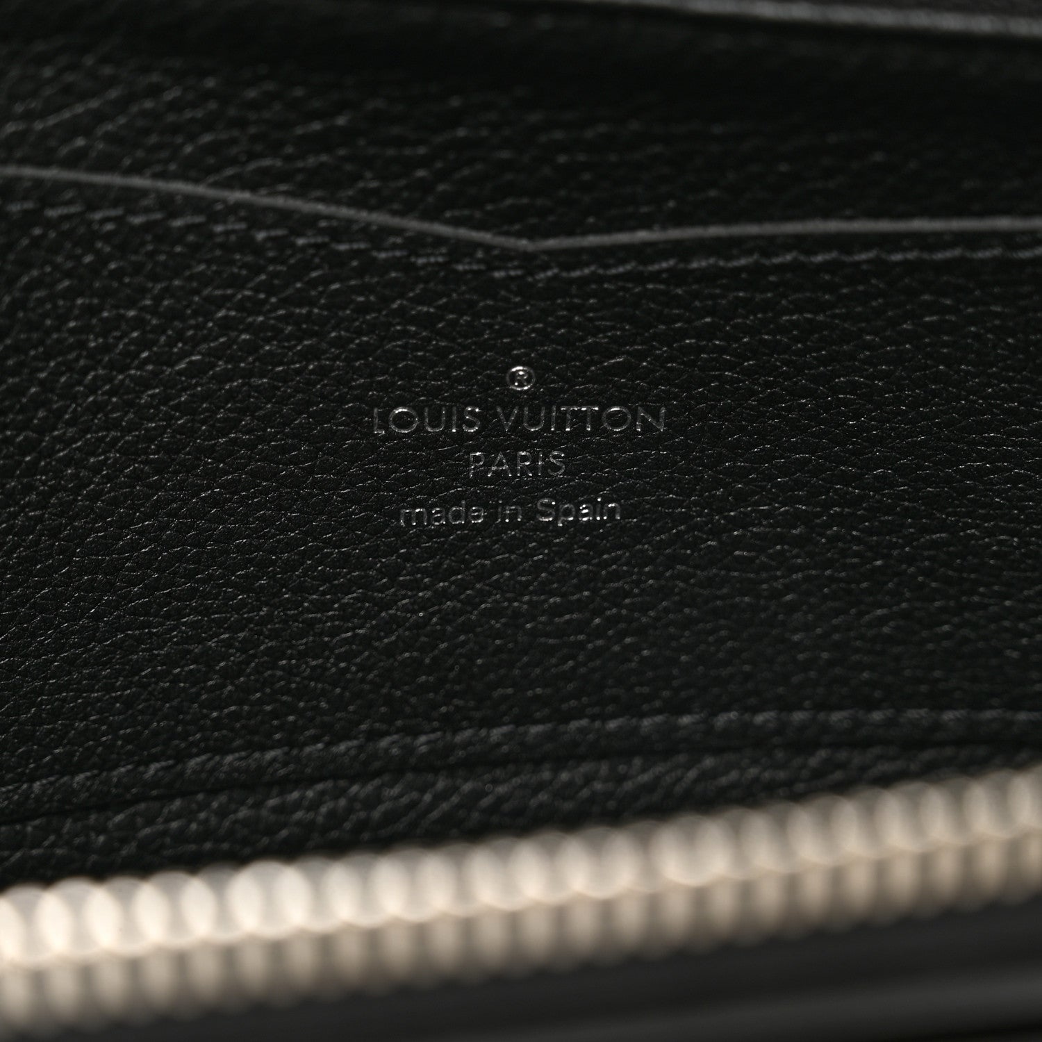 Louis Vuitton Calfskin Zippy Lockme Wallet Black 6 of 6