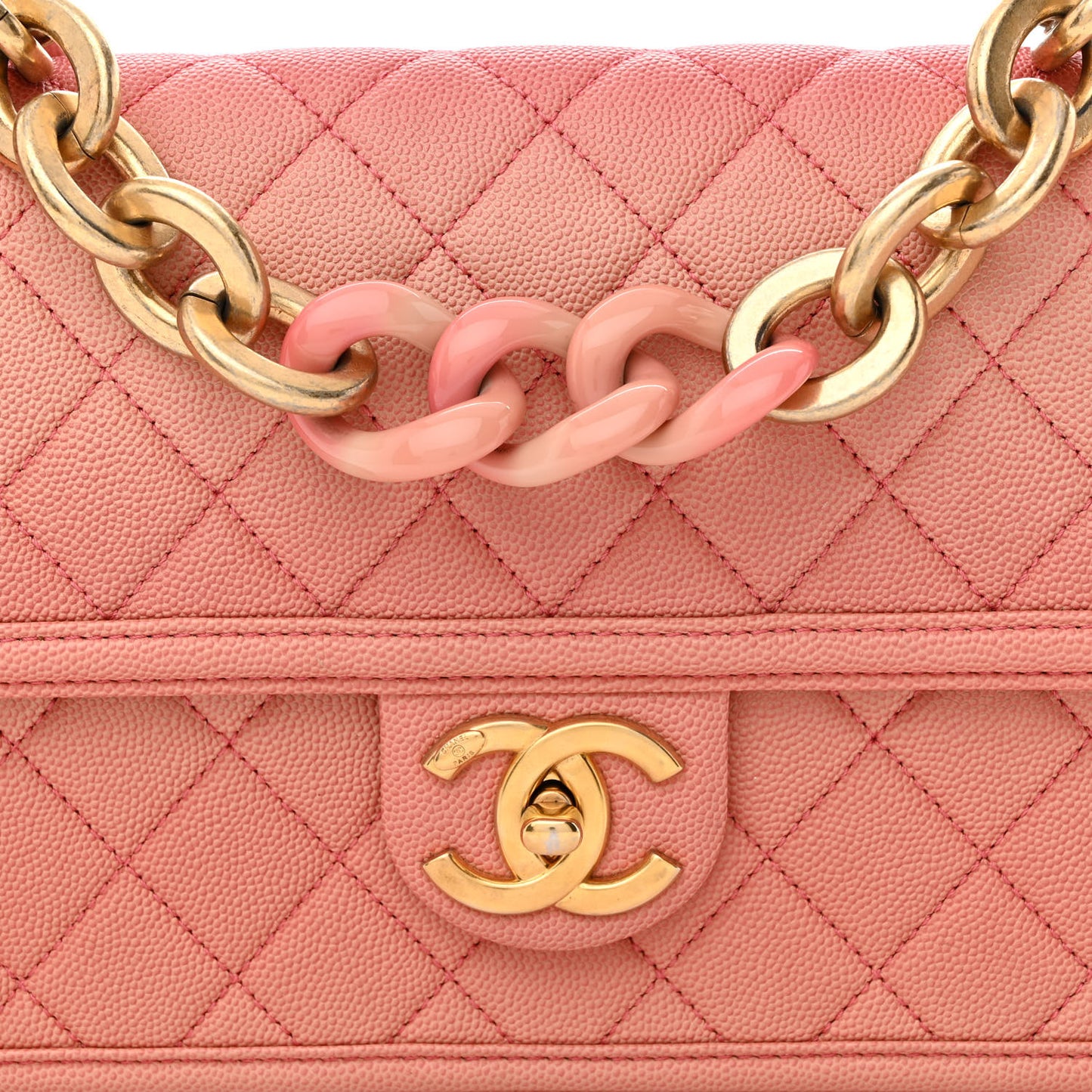 Caviar Quilted Medium Sunset On The Sea Flap Coral