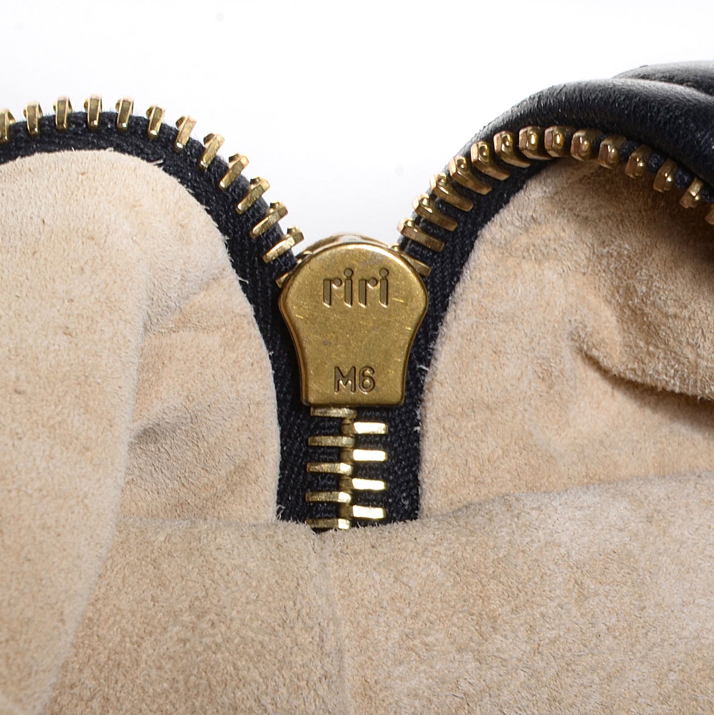 Nappa Intrecciato Montaigne Bag Black