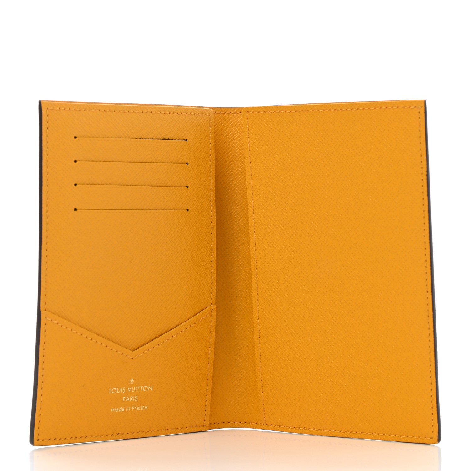 Louis Vuitton Monogram 2022 Christmas Animation New York Soho Passport Cover Yellow 5 of 6