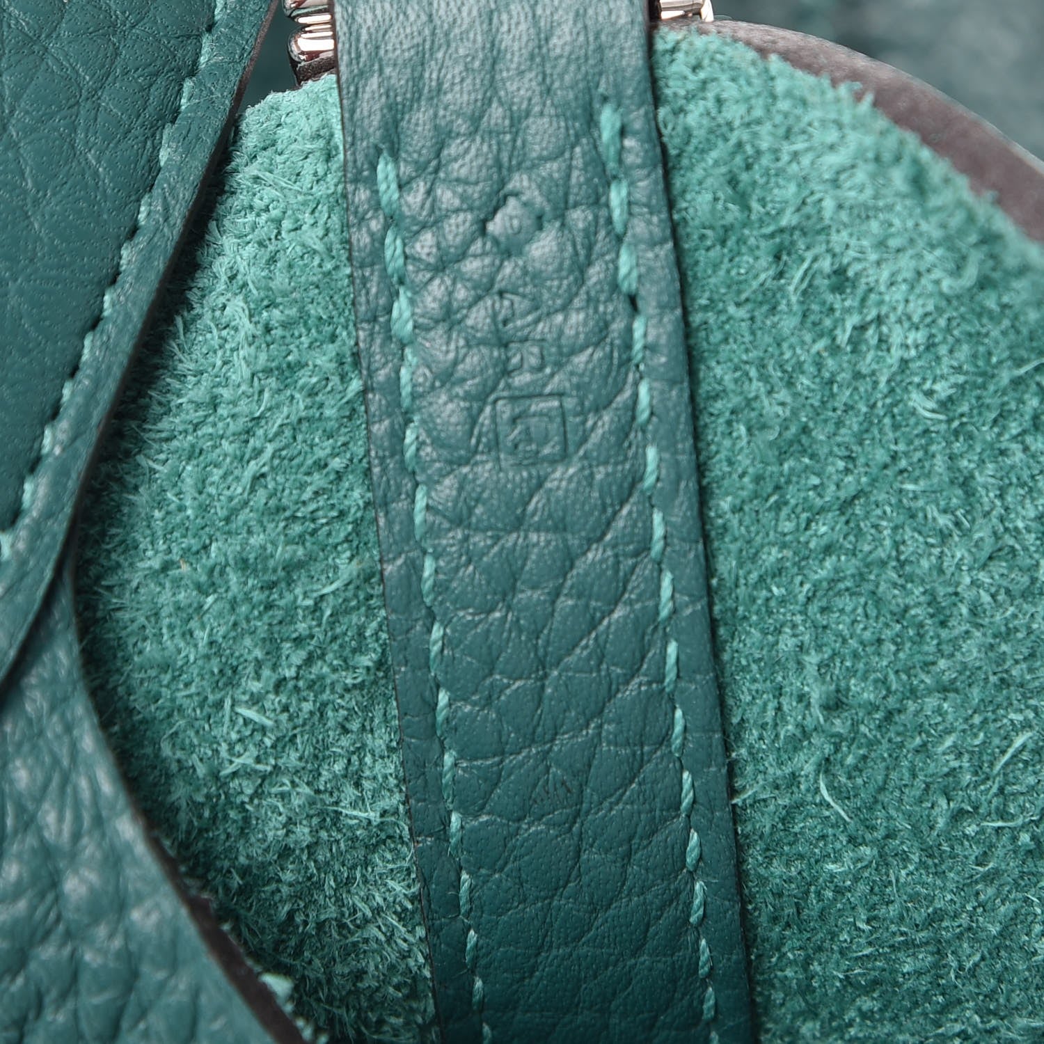 Hermes Taurillon Clemence Picotin Lock 22 MM Malachite 7 of 8