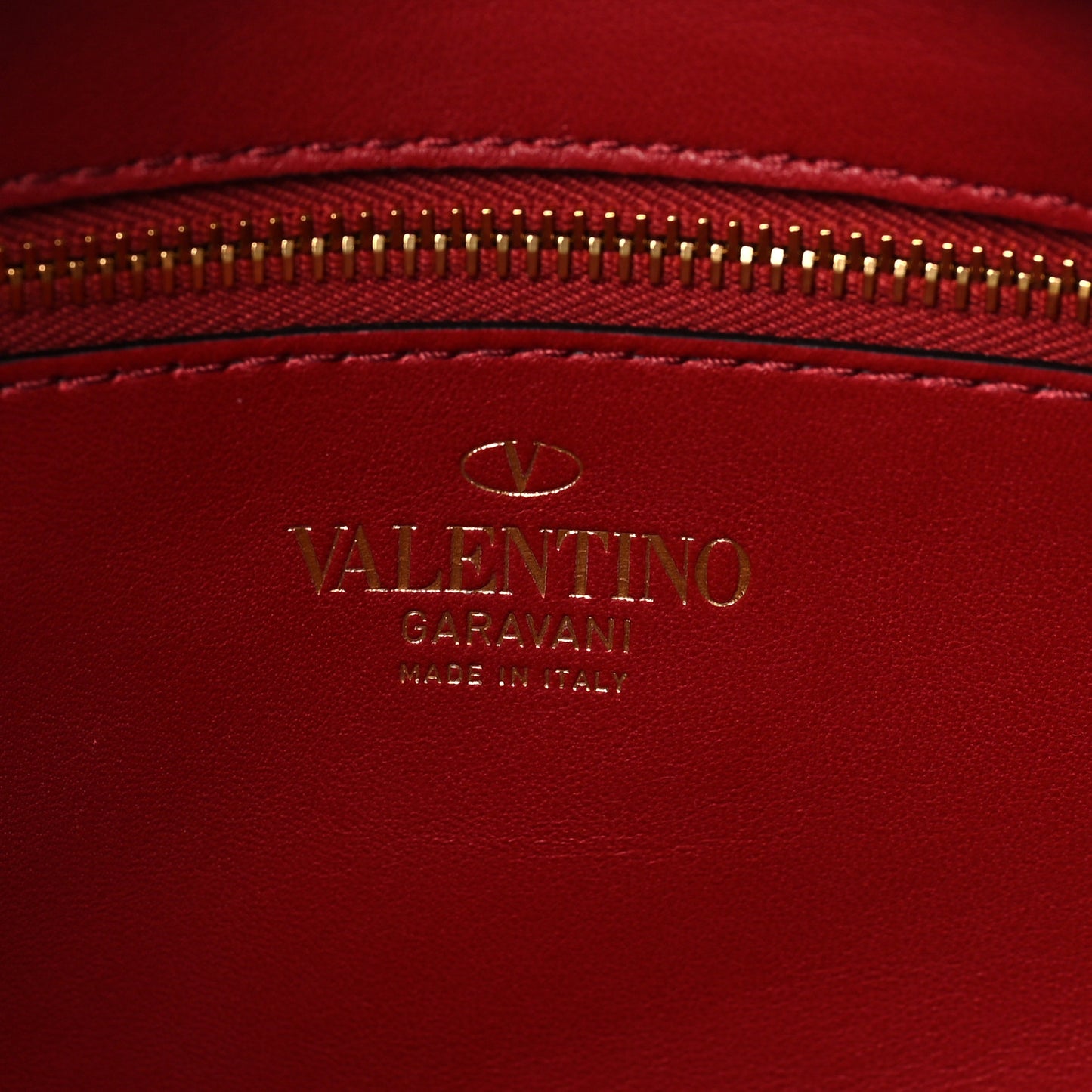 Calfskin Stud Sign Zip Hobo Rosso Valentino