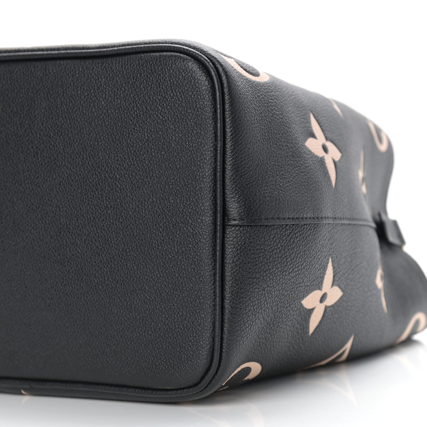 Empreinte Monogram Giant Neonoe MM Black Beige