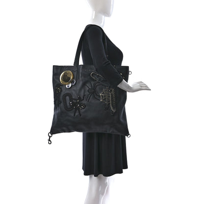 Marc Jacobs Calfskin Large Wingman Badges Shopping Tote Black 2 of 12