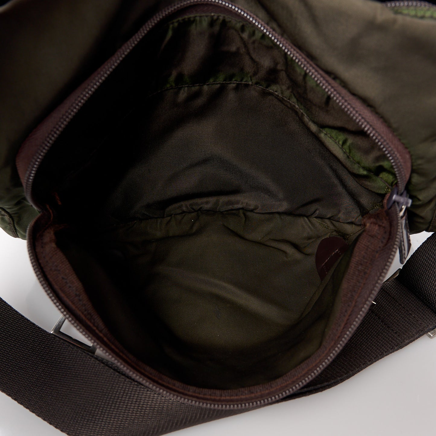 Tessuto Nylon Saffiano Vela Messenger Bag Khaki