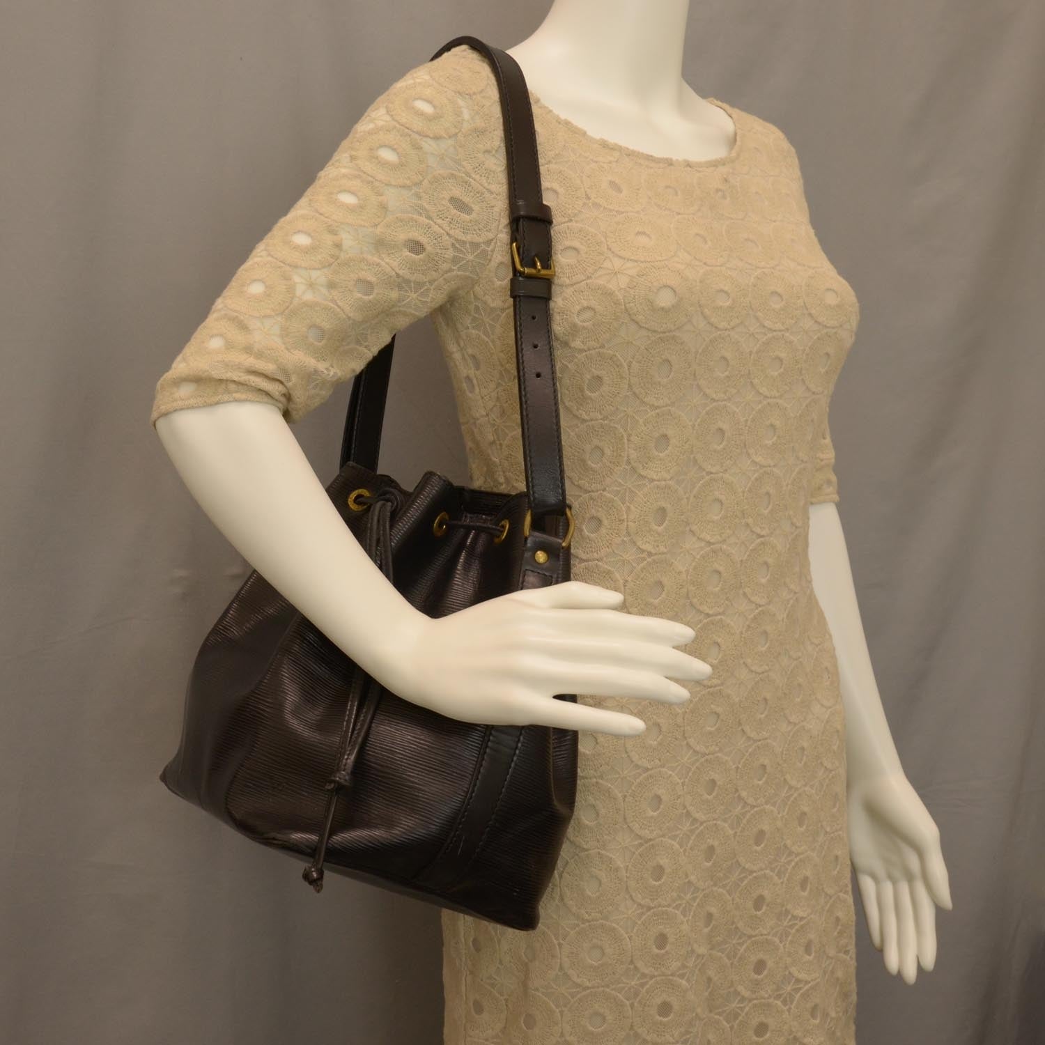 Louis Vuitton Epi Petit Noe Bag Vintage Black 2 of 7