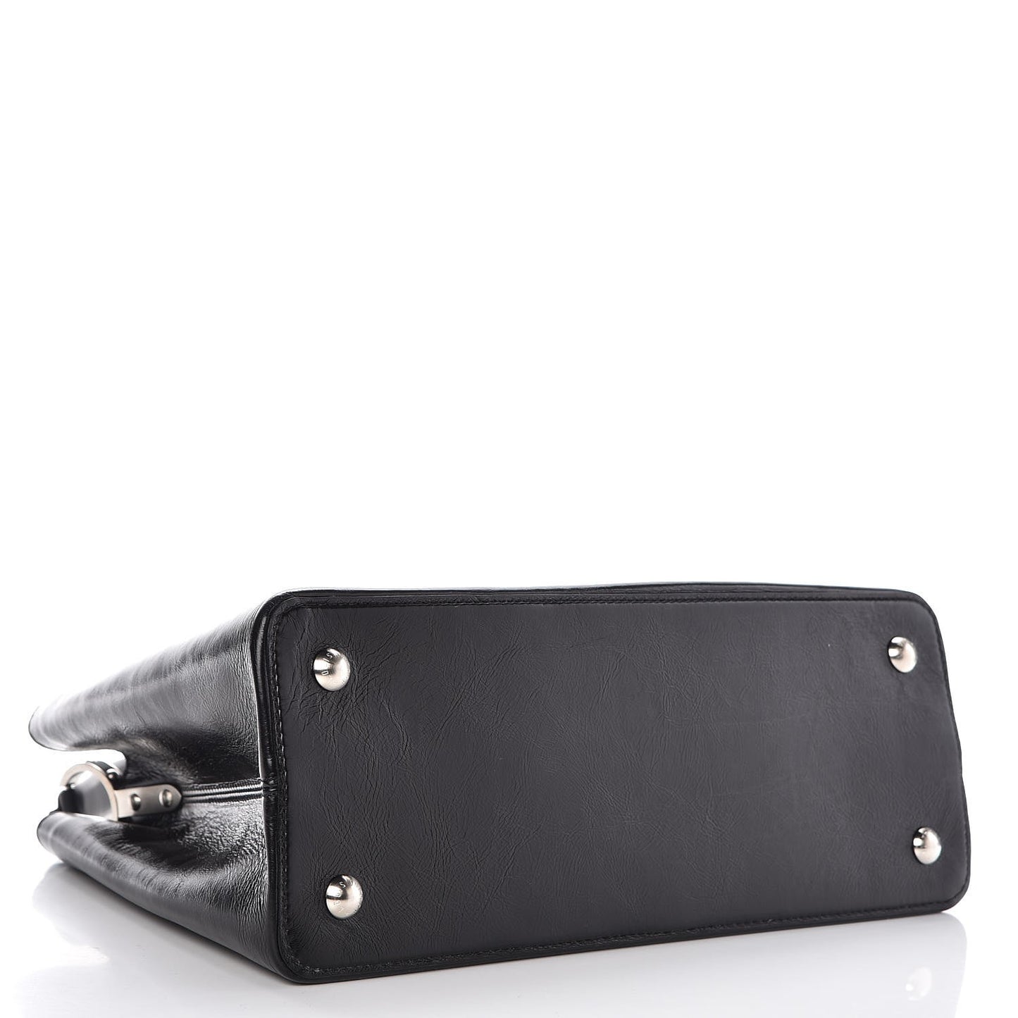 Taurillon Capucines MM Shiny Black