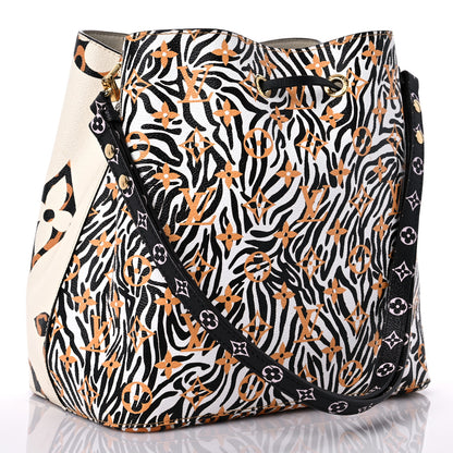 Louis Vuitton Monogram Giant Jungle NéoNoé Ivory 3 of 12
