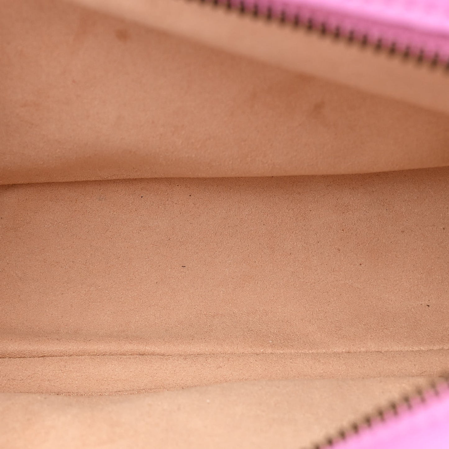 Calfskin Matelasse Small GG Marmont Chain Shoulder Bag Candy Mousse