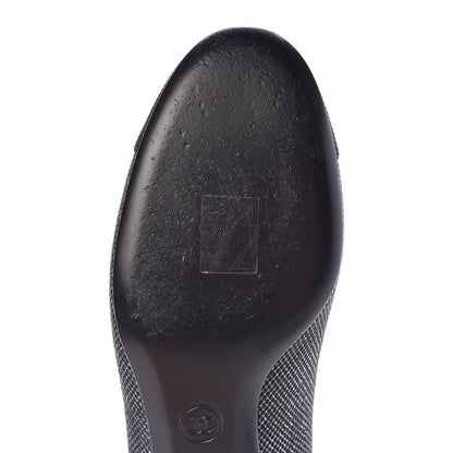 Chanel Metallic Mesh Quilted CC Cap Toe Pumps 38.5 Black Silver 10 of 12