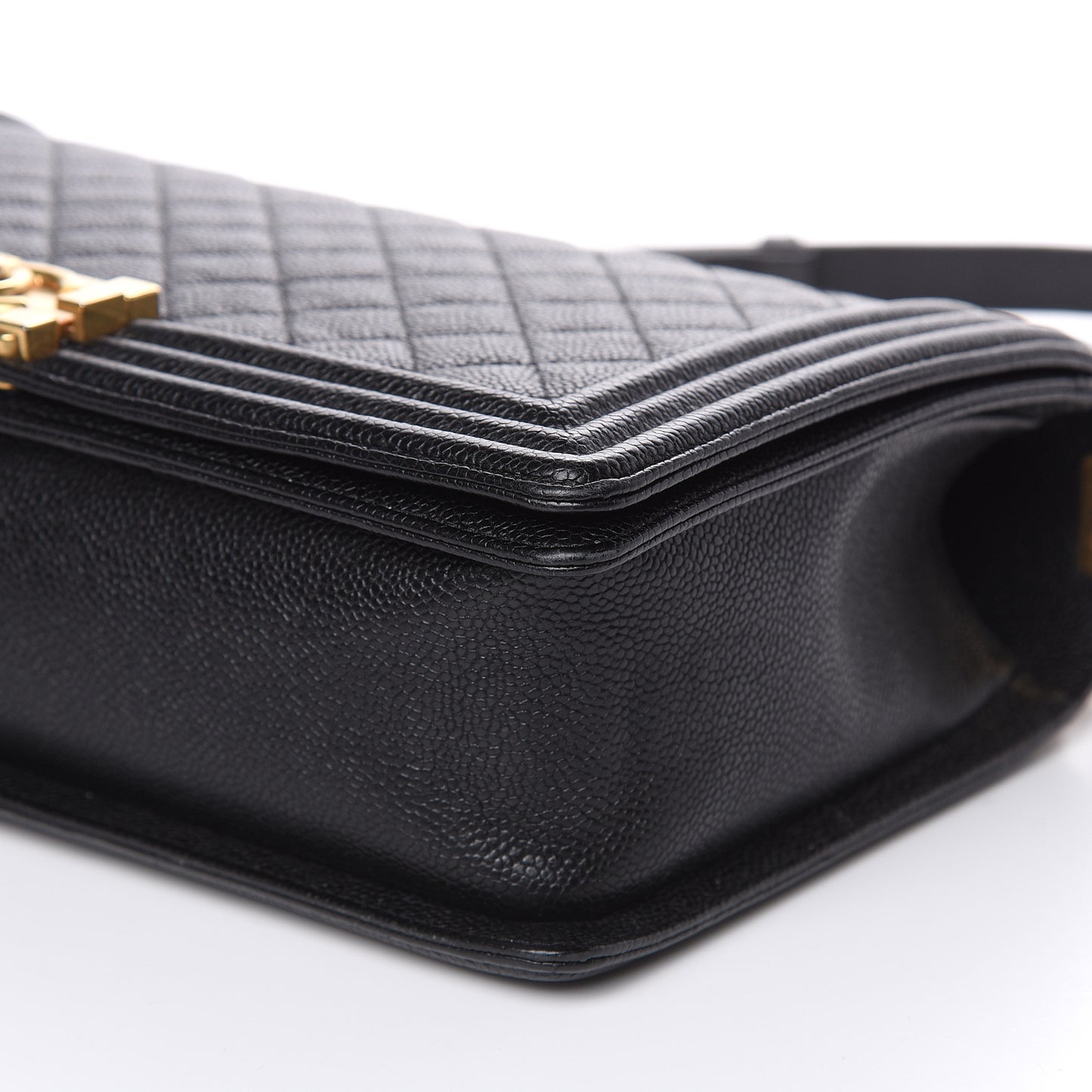 Caviar Quilted New Medium Boy Flap Black