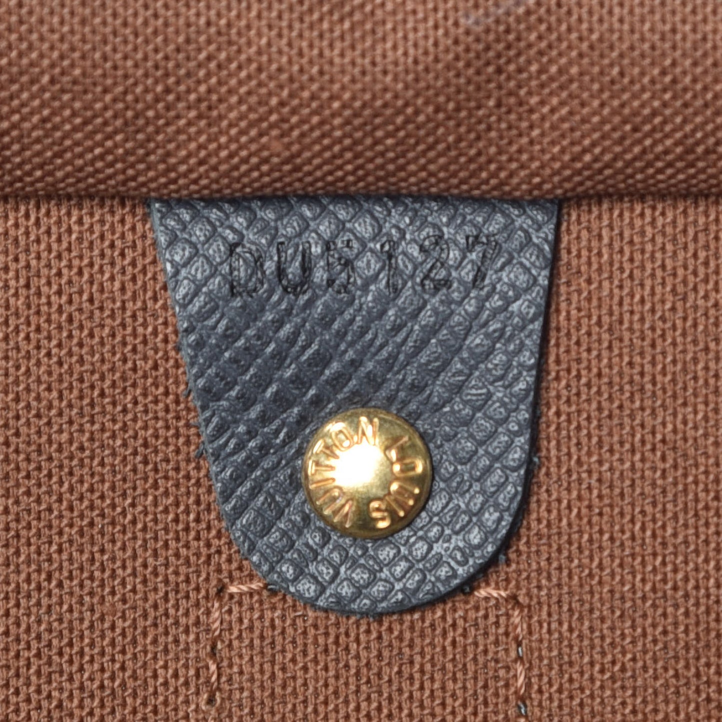 Monogram Taiga Outdoor Keepall Bandouliere 55