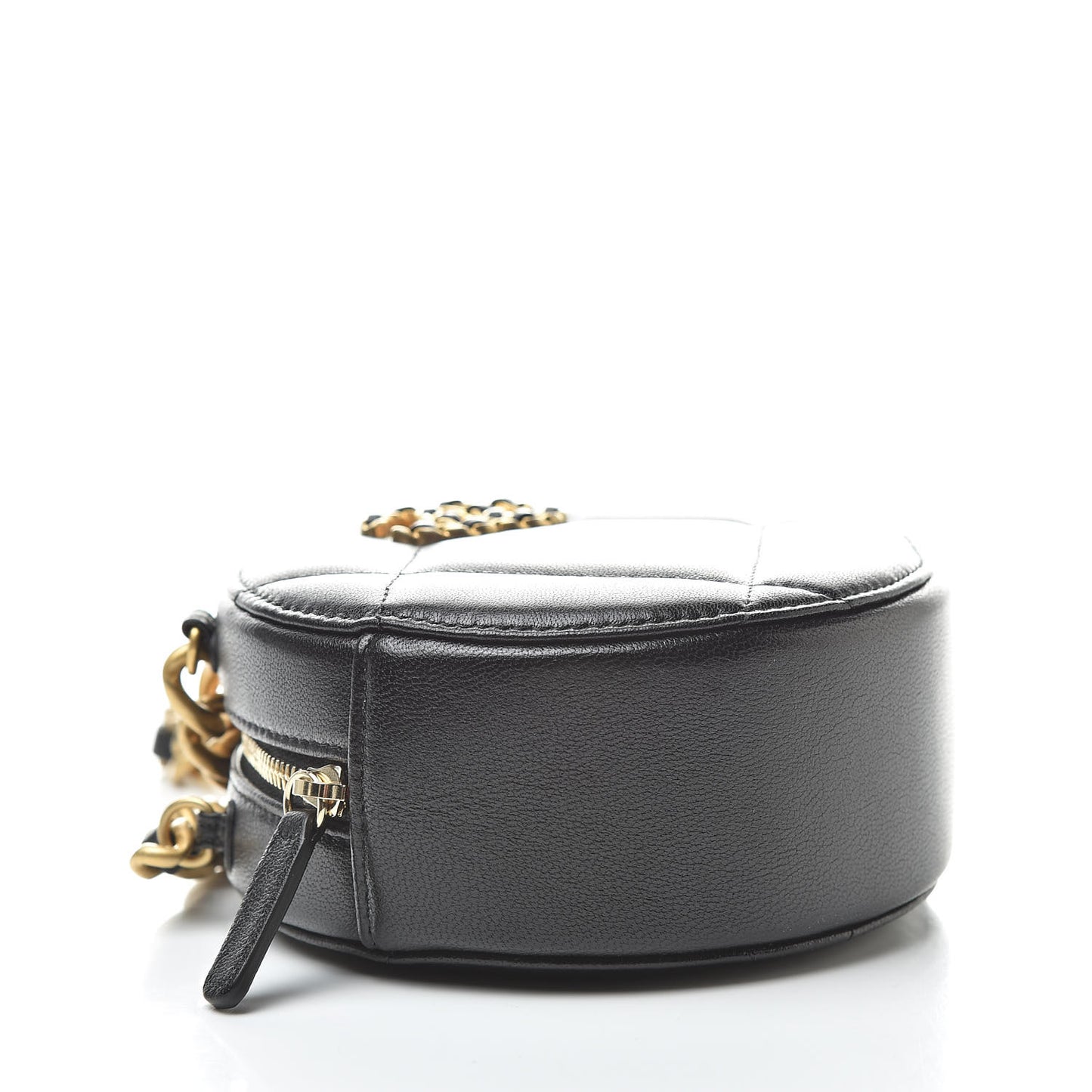 Shiny Goatskin Quilted 19 Round Clutch With Chain Black