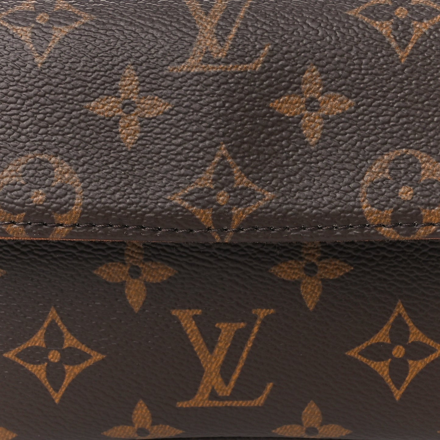 Monogram Ivy Wallet On Chain