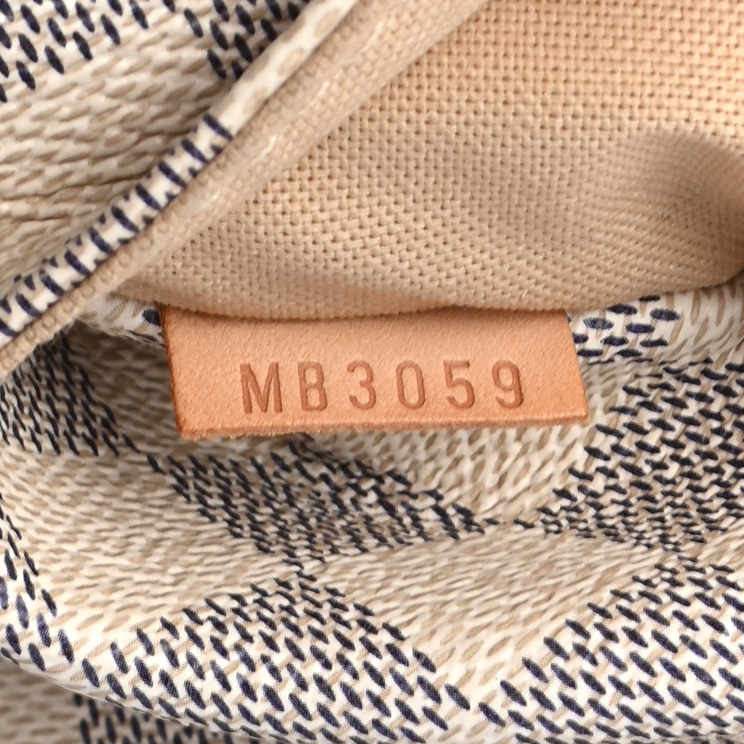Damier Azur Totally MM