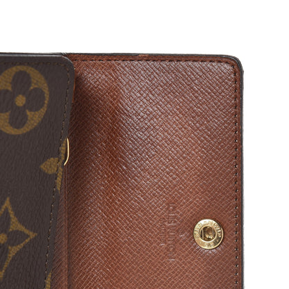 Louis Vuitton Monogram 6 Key Multicles Holder 7 of 11
