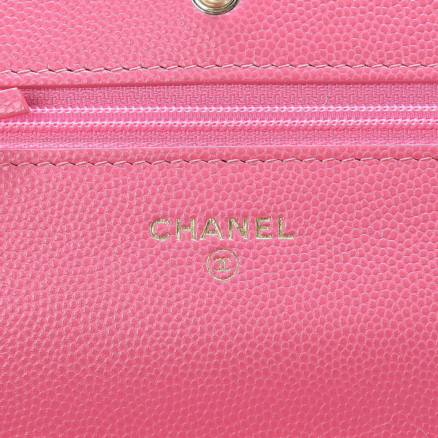 Caviar Quilted Wallet on Chain WOC Pink
