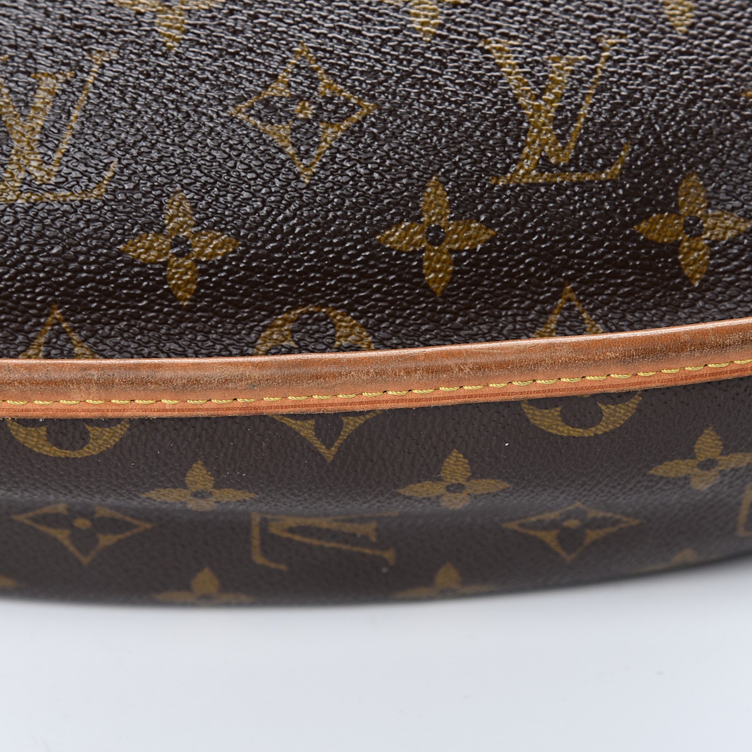 Louis Vuitton Monogram Menilmontant PM 14 of 18